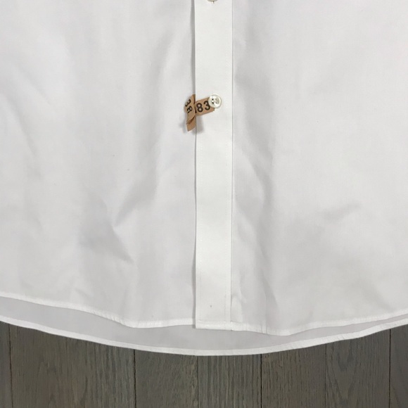 Van Heusen Pinpoint Oxford Regular Fit Button Down - Picture 7 of 8